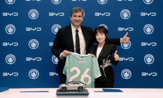 比亚迪和曼城牵手，绿色出行赋能绿茵赛场