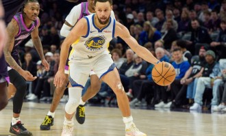 库里复出延后格林抓马 勇士本赛季已无药可救？